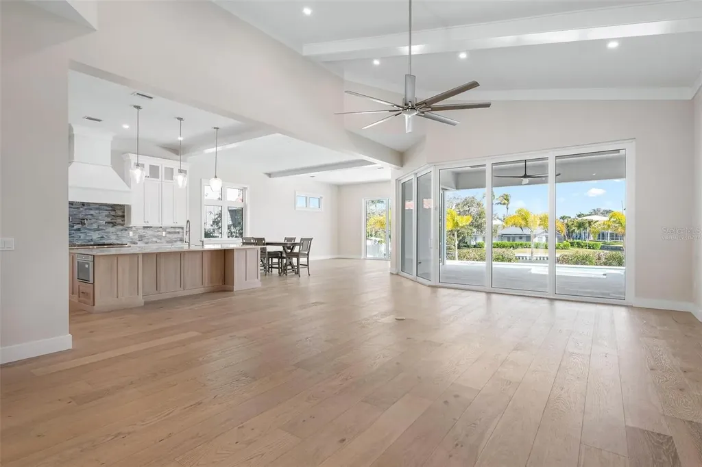 4819 Higel Avenue Sarasota FL 34242