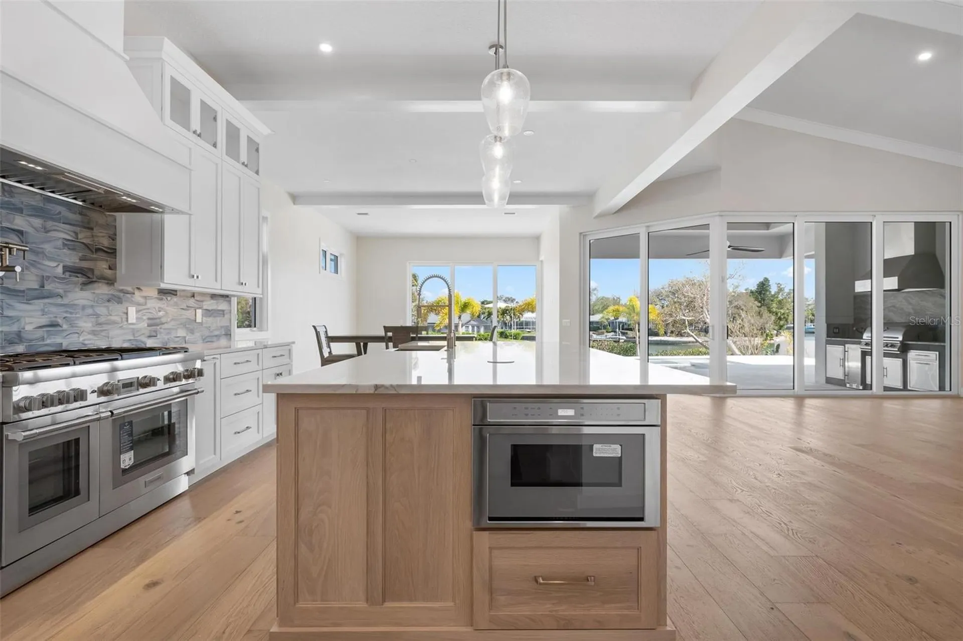 4819 Higel Avenue Sarasota FL 34242