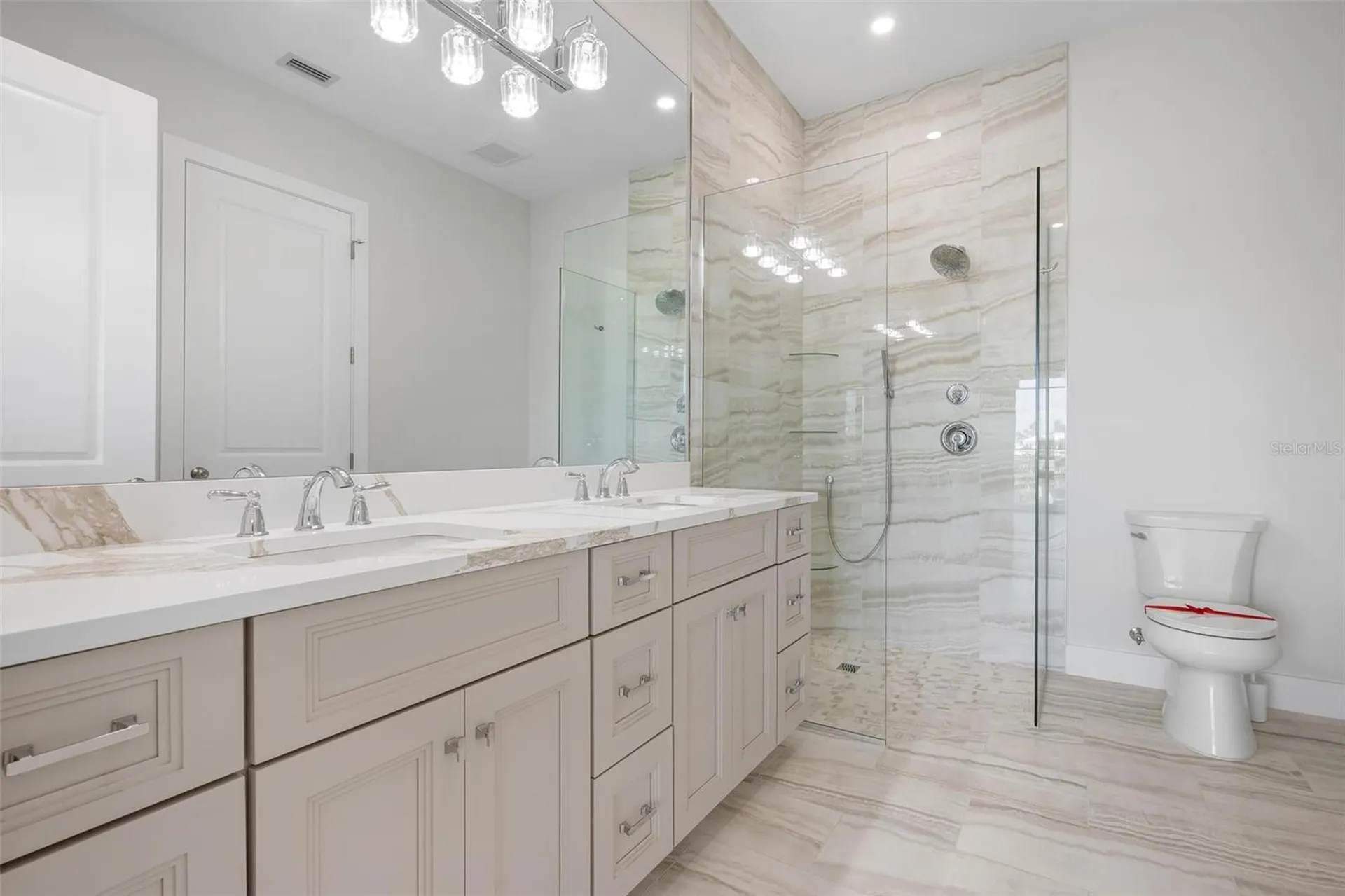 4819 Higel Avenue Sarasota FL 34242