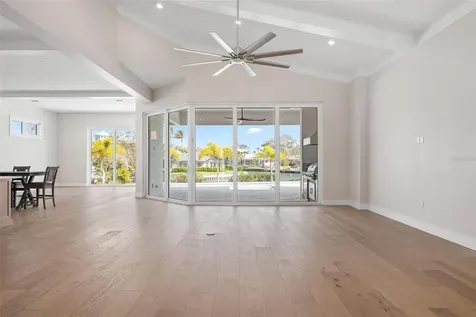 4819 Higel Avenue Sarasota FL 34242