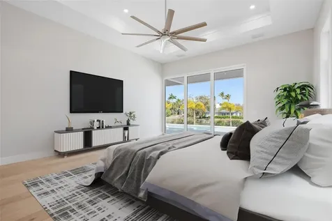 4819 Higel Avenue Sarasota FL 34242