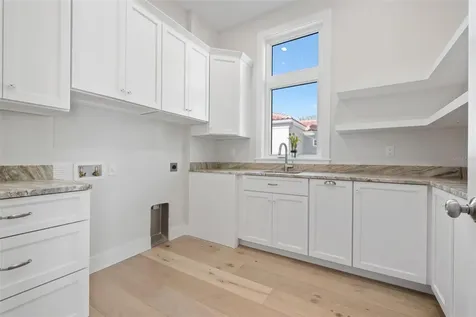 4819 Higel Avenue Sarasota FL 34242