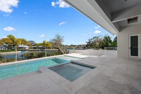 4819 Higel Avenue Sarasota FL 34242