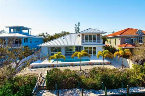 4819 Higel Avenue Sarasota FL 34242