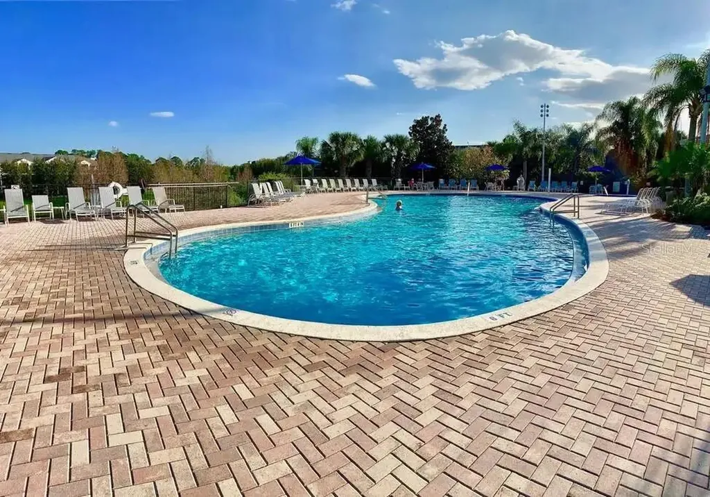 703 Lucaya Loop Davenport FL 33897