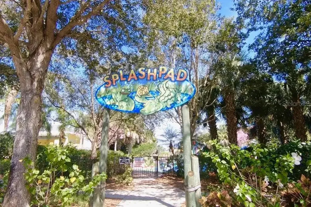 703 Lucaya Loop Davenport FL 33897