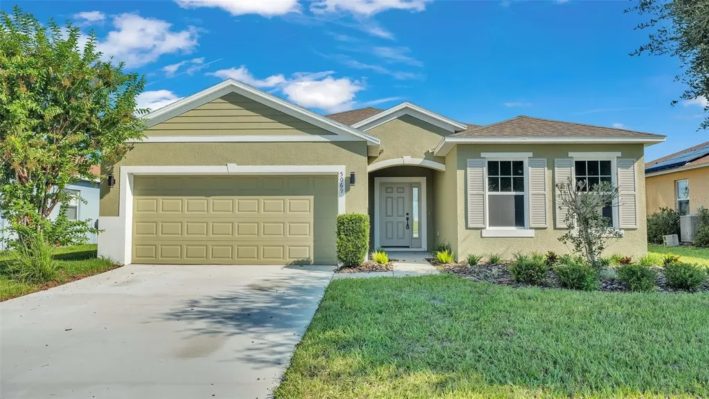 5069 Brenton Manor Avenue Winter Haven FL 33881
