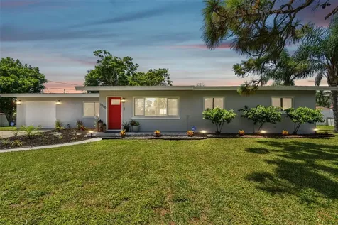 1906 47th Street Court W Bradenton FL 34209