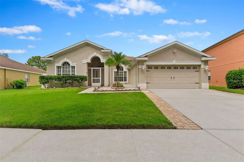 19148 Dove Creek Drive Tampa FL 33647
