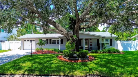 1431 85th Avenue N St Petersburg FL 33702