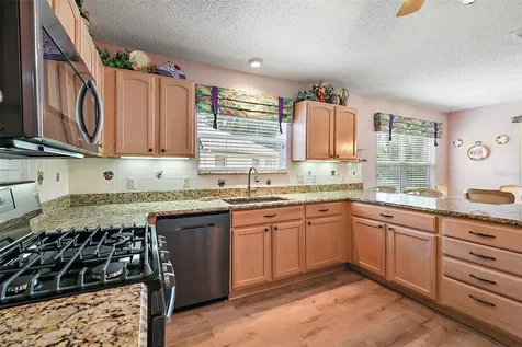 1306 De La Garza Place The Villages FL 32162