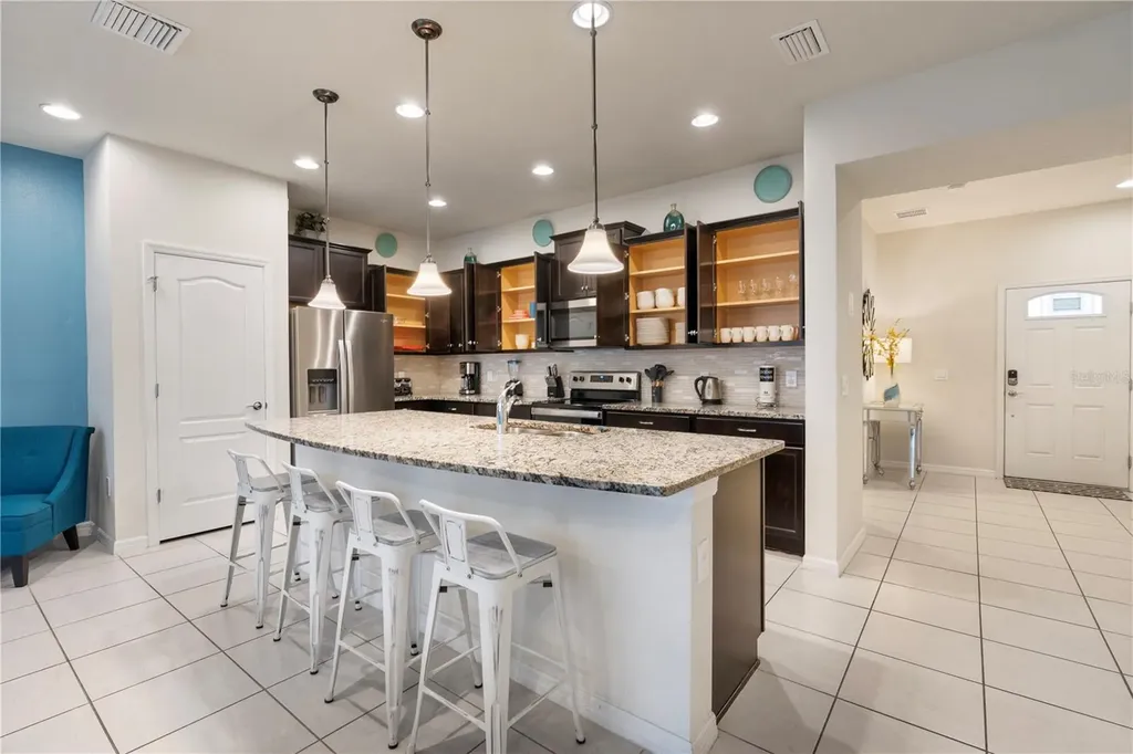 2428 Dubai Street Kissimmee FL 34747