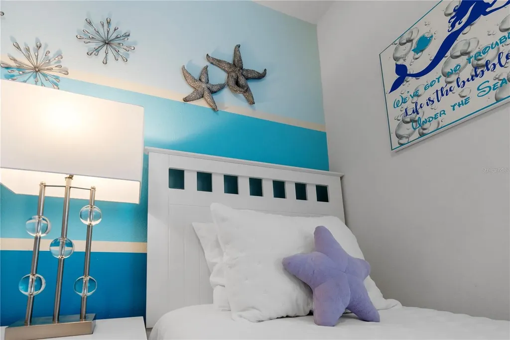 2428 Dubai Street Kissimmee FL 34747