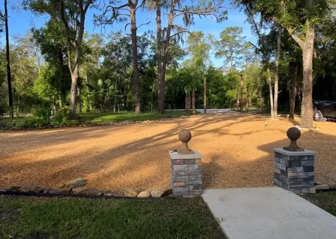 11925 SE 167th Avenue Road Ocklawaha FL 32179