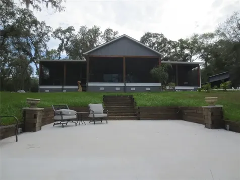 11925 SE 167th Avenue Road Ocklawaha FL 32179
