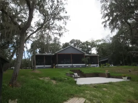 11925 SE 167th Avenue Road Ocklawaha FL 32179