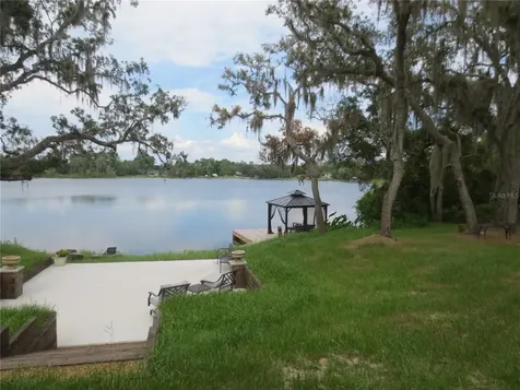 11925 SE 167th Avenue Road Ocklawaha FL 32179