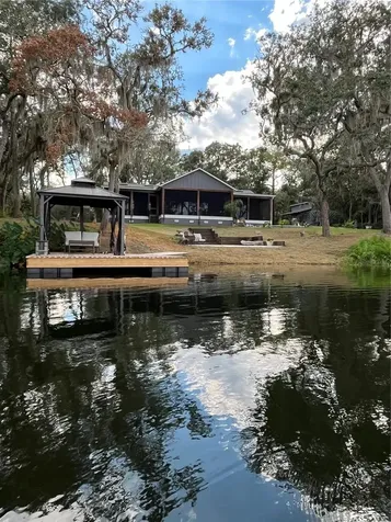 11925 SE 167th Avenue Road Ocklawaha FL 32179