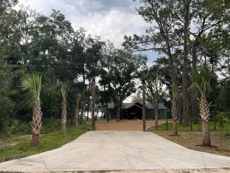 11925 SE 167th Avenue Road Ocklawaha FL 32179