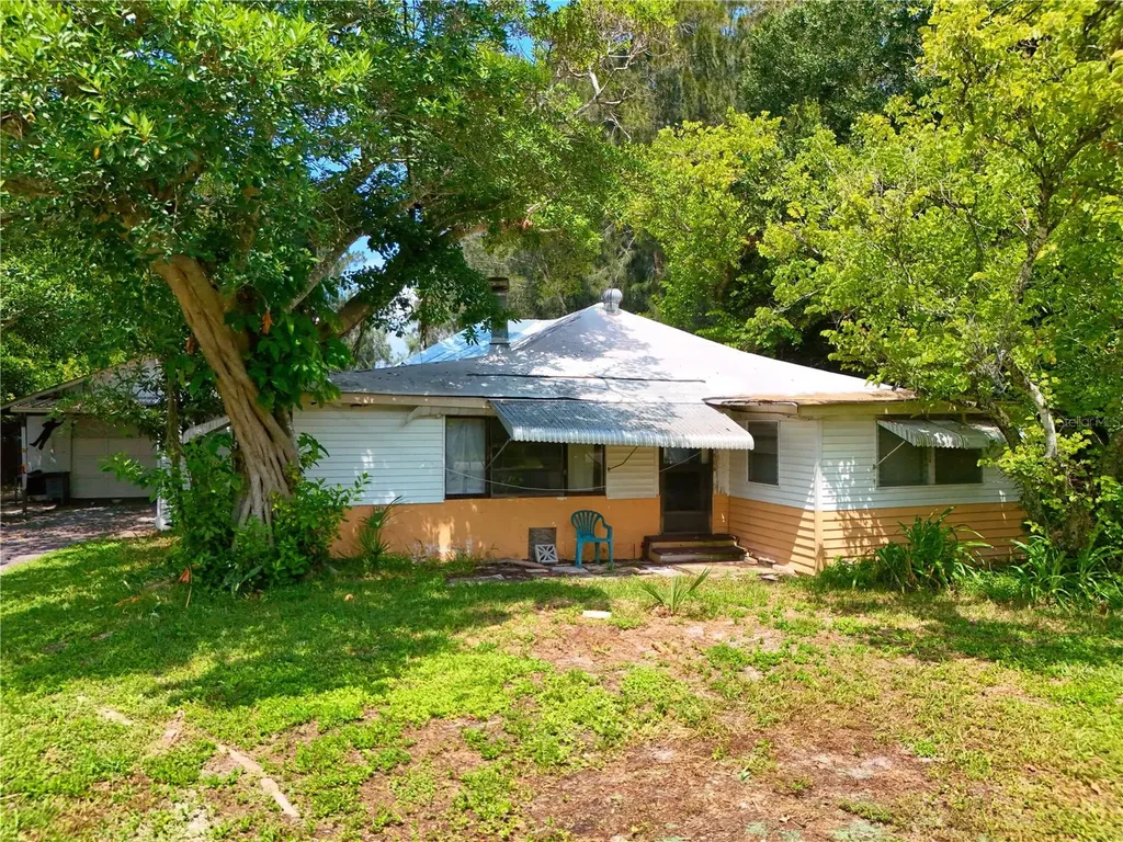 5604 16th Street W Bradenton FL 34207