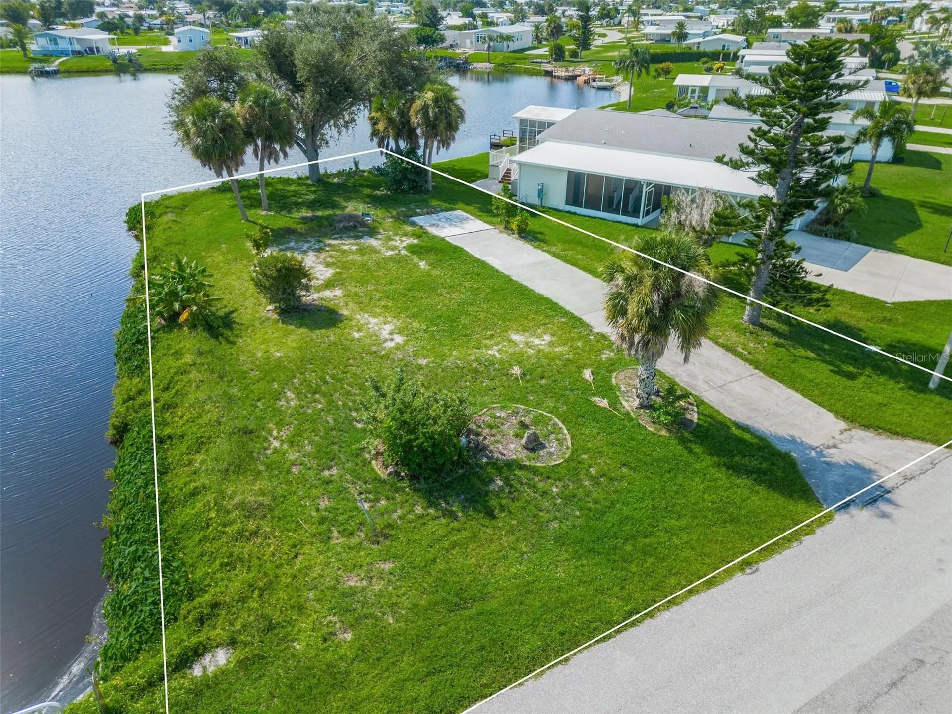 1329 Blue Heron Drive Englewood FL 34224