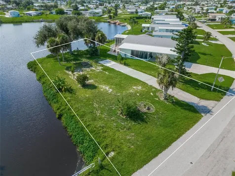 1329 Blue Heron Drive Englewood FL 34224