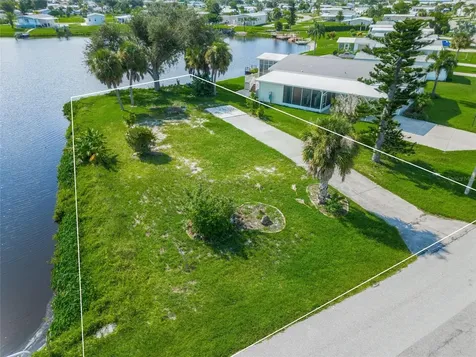 1329 Blue Heron Drive Englewood FL 34224