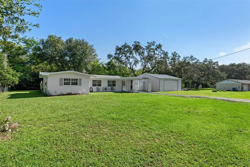 5223 Azalea Circle Dade City FL 33523