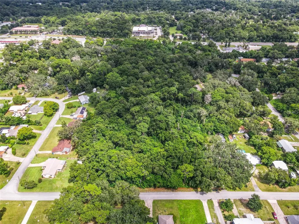 1351 N Volusia Avenue Orange City FL 32763