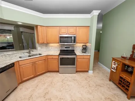 6814 Huntington Hills Boulevard Lakeland FL 33810