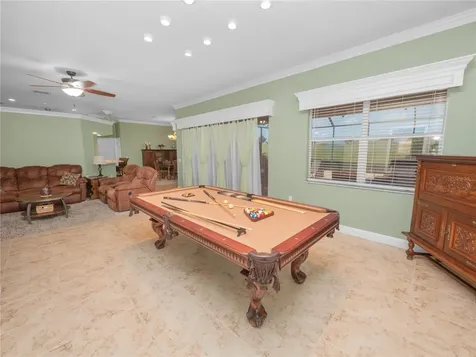 6814 Huntington Hills Boulevard Lakeland FL 33810