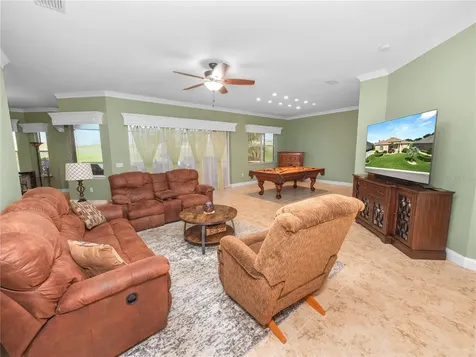 6814 Huntington Hills Boulevard Lakeland FL 33810