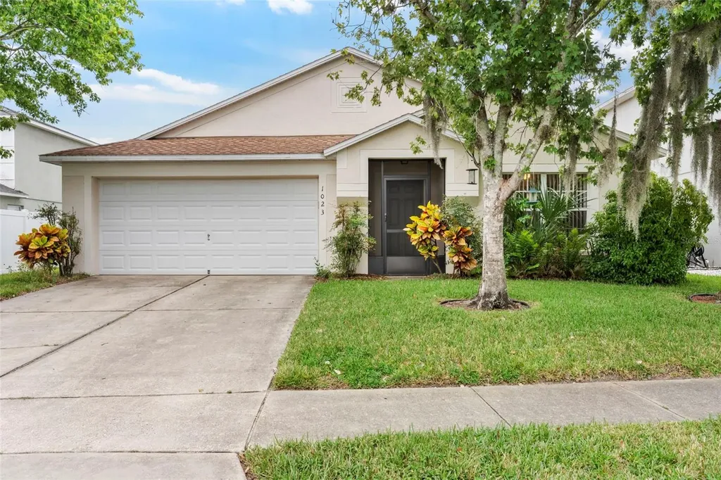 1023 Seneca Falls Drive Orlando FL 32828