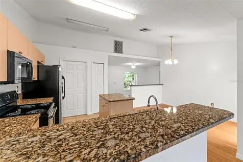 727 Pelican Court Kissimmee FL 34759