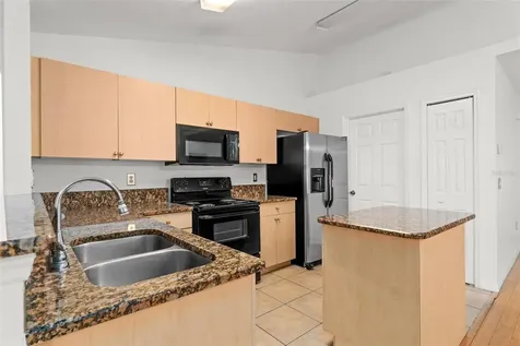 727 Pelican Court Kissimmee FL 34759