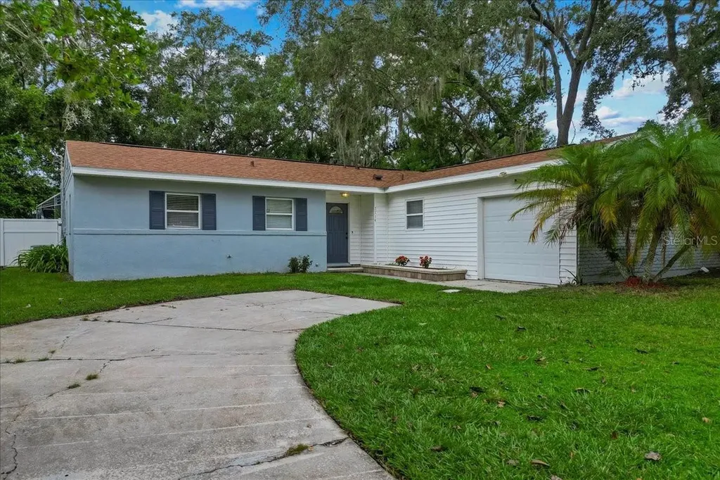 7714 Plantation Drive Orlando FL 32810