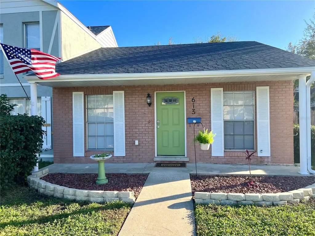 613 W Oak Terrace Drive Leesburg FL 34748