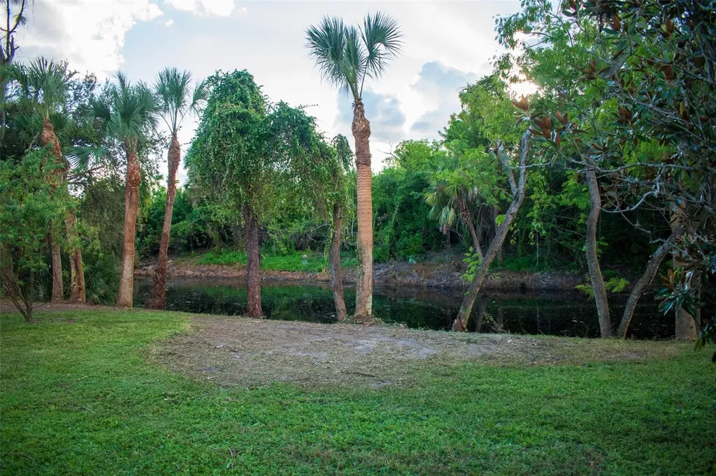 1565 Dorchester Street Port Charlotte FL 33952