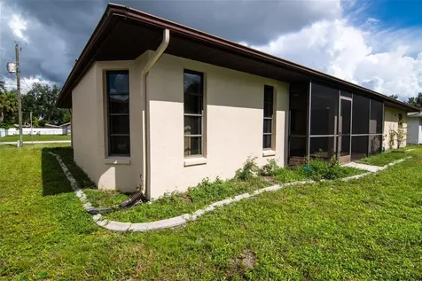 1565 Dorchester Street Port Charlotte FL 33952