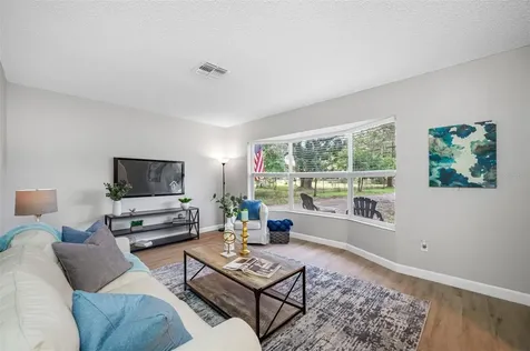 13136 Thonotosassa Road Dover FL 33527