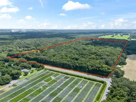 3448 Cr 567 Center Hill FL 33514