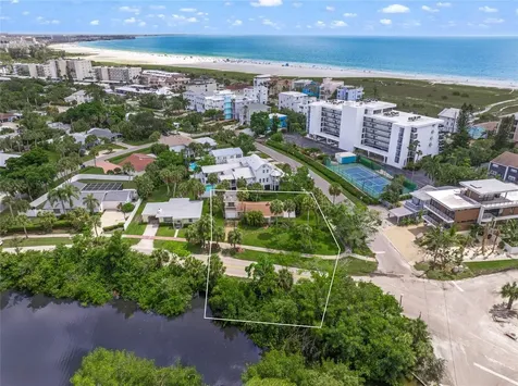 606 Canal Road Sarasota FL 34242