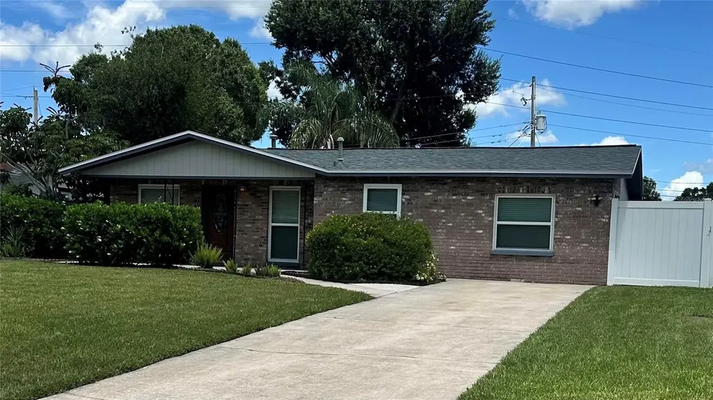 7901 N Woodlynne Avenue Tampa FL 33614