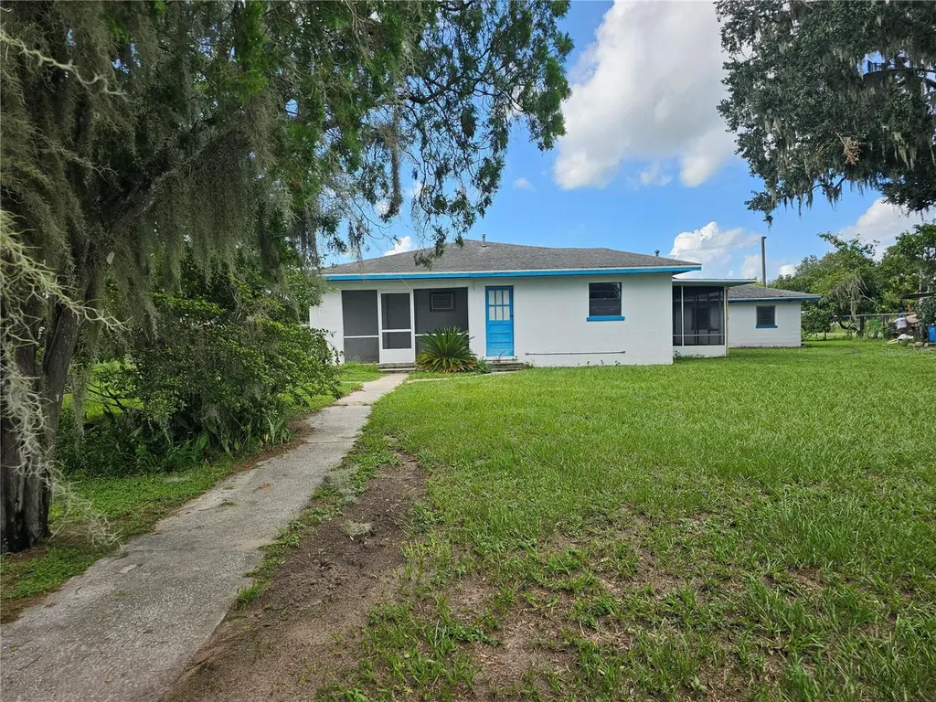 603 Dixon Street E Fort Meade FL 33841