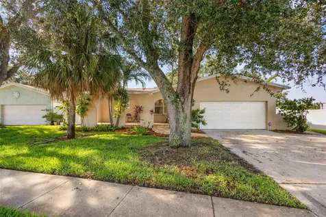 1900 62nd Avenue NE St Petersburg FL 33702