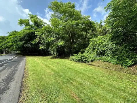 Barrio Rio Carr 834 Km 9.3 Guaynabo PR 00969