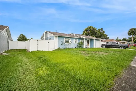 6110 16th Street Zephyrhills FL 33542