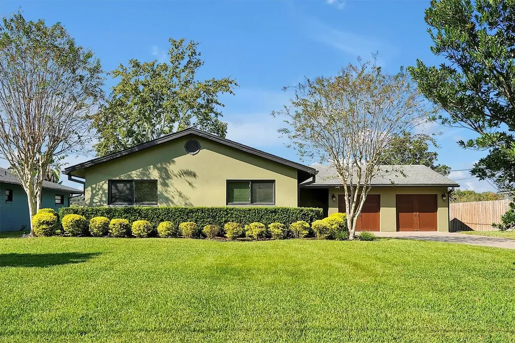 1875 Lake Spier Drive Winter Park FL 32789