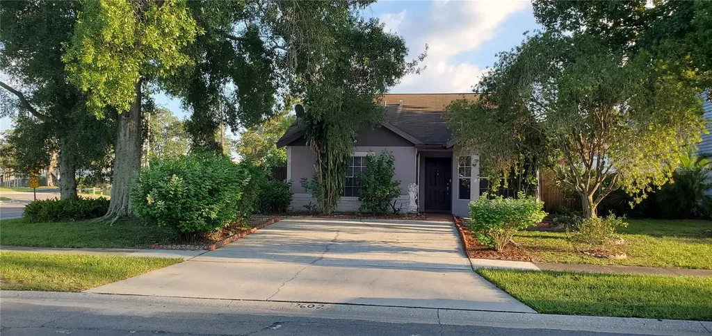 7602 Lemon Wood Court Tampa FL 33625