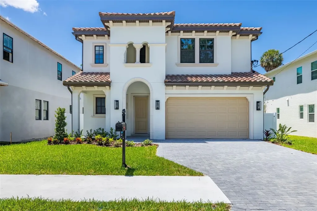 320 W Park Avenue Tampa FL 33602